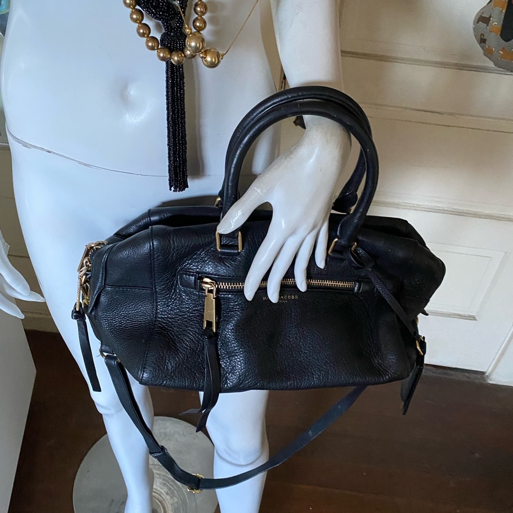 MARC JACOBS leather